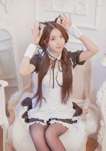 欧美纹身最火女模写真_高清完整版